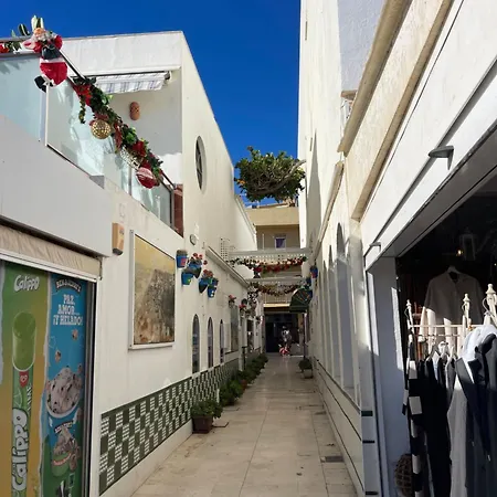 Calafate Carihuela * Τορρεμολίνος